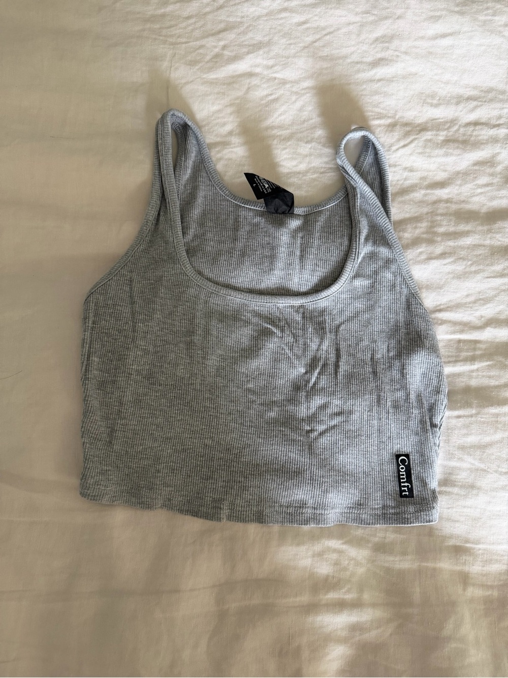 COMFRT ribbed contour crop tank